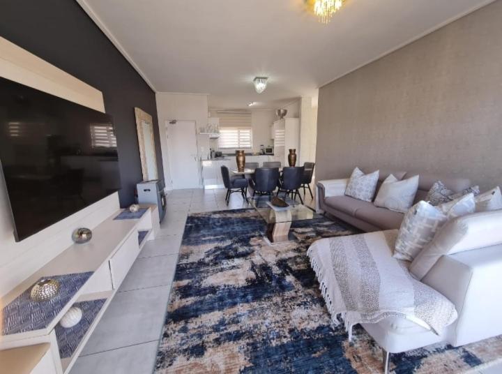 Ferienwohnung Polofields La Bonne Vie Midrand Exterior foto